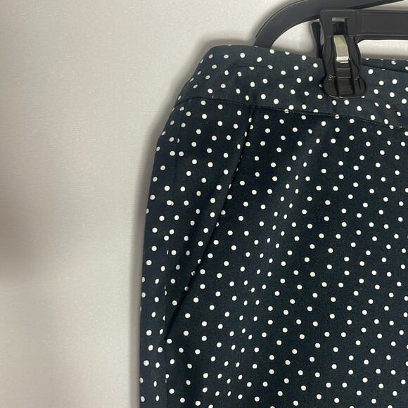 NWT Amanda and Chelsea navy and white polkadot pants - Picture 3 of 7